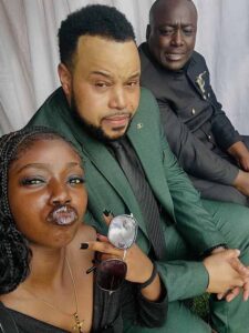 Sky Victor and her two fathers selfie picture