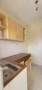 Kitchen of one bedroom house in Roysambu